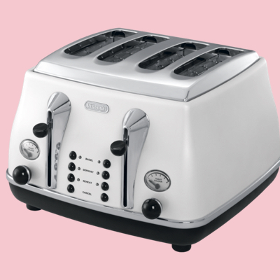 White and silver four slot toaster machine